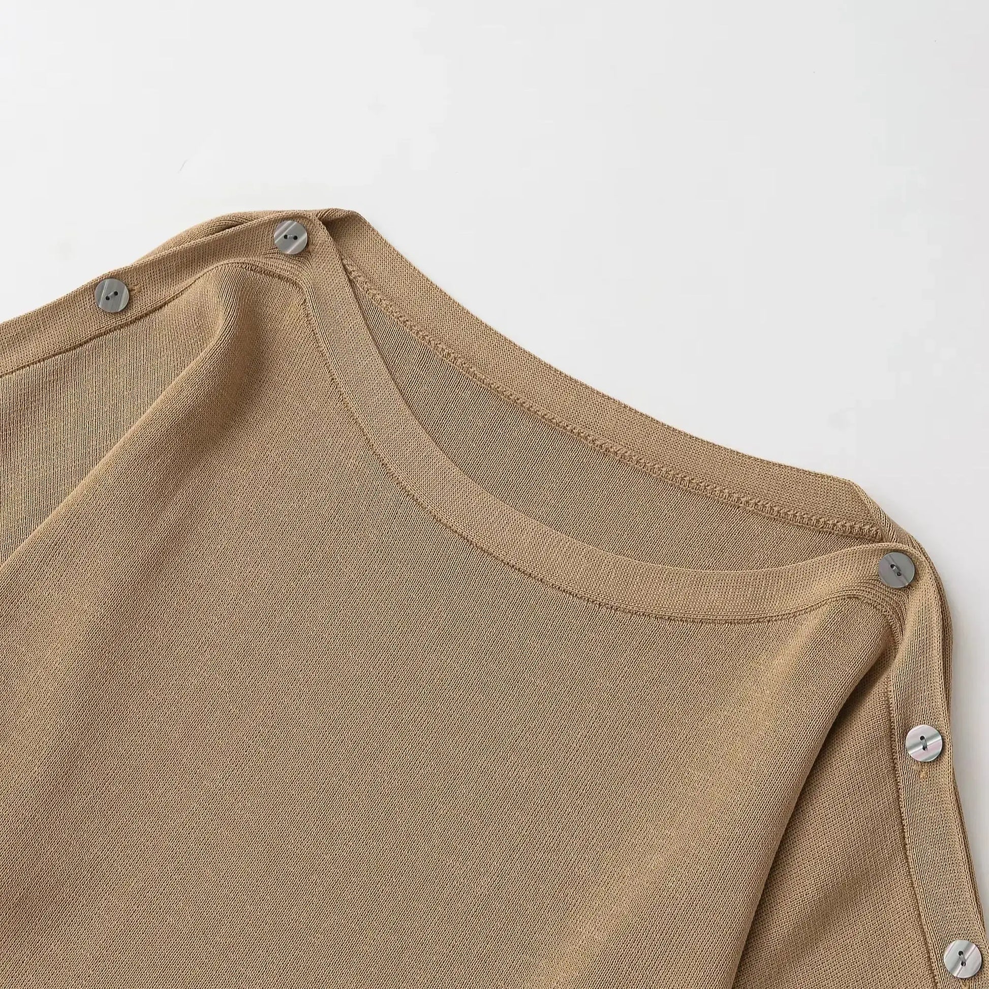 Zazevity Women's Slim Fit One - Neck Sweater in Khaki - SuzynmomSuzynmomSuzynmomZazevity Women's Slim Fit One - Neck Sweater in Khaki