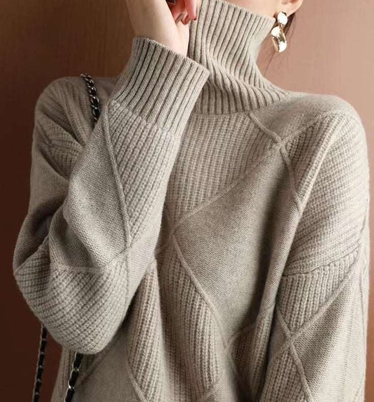Women's Loose-Fit High-Neck Knit Sweater